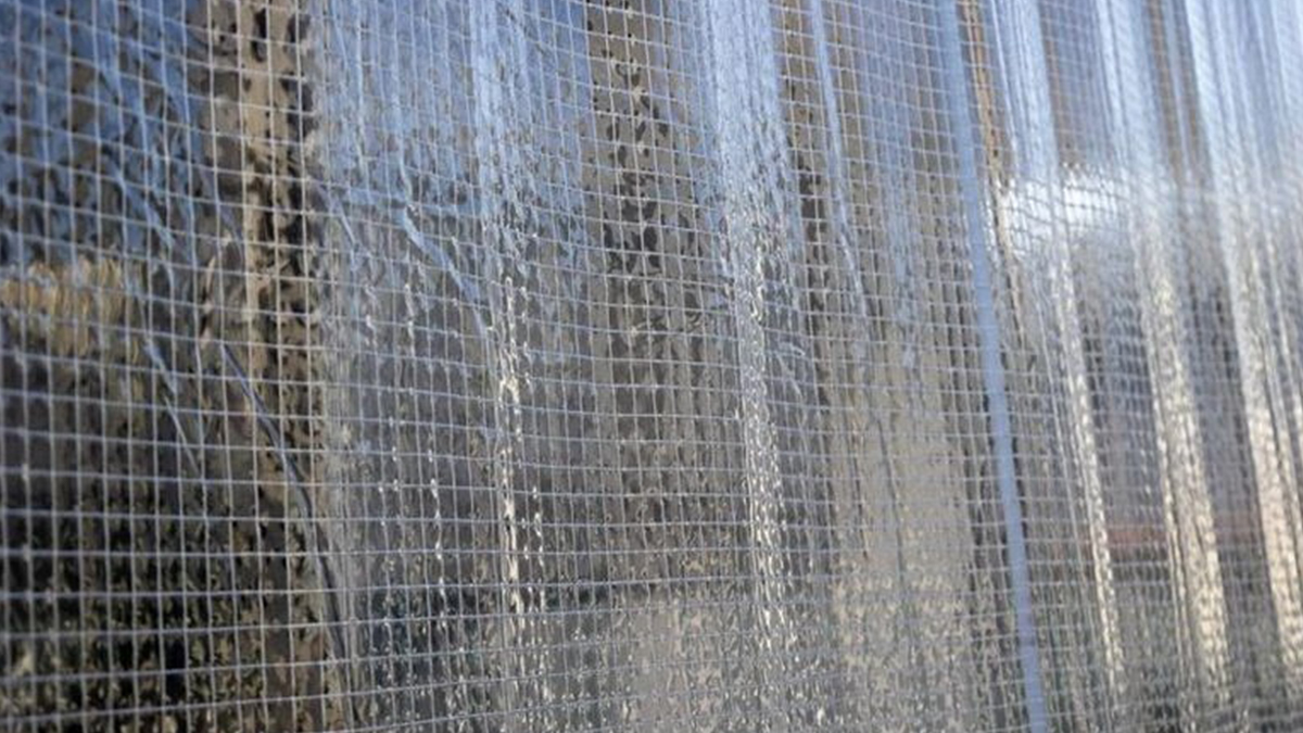 防火シートによる火花の飛散防止